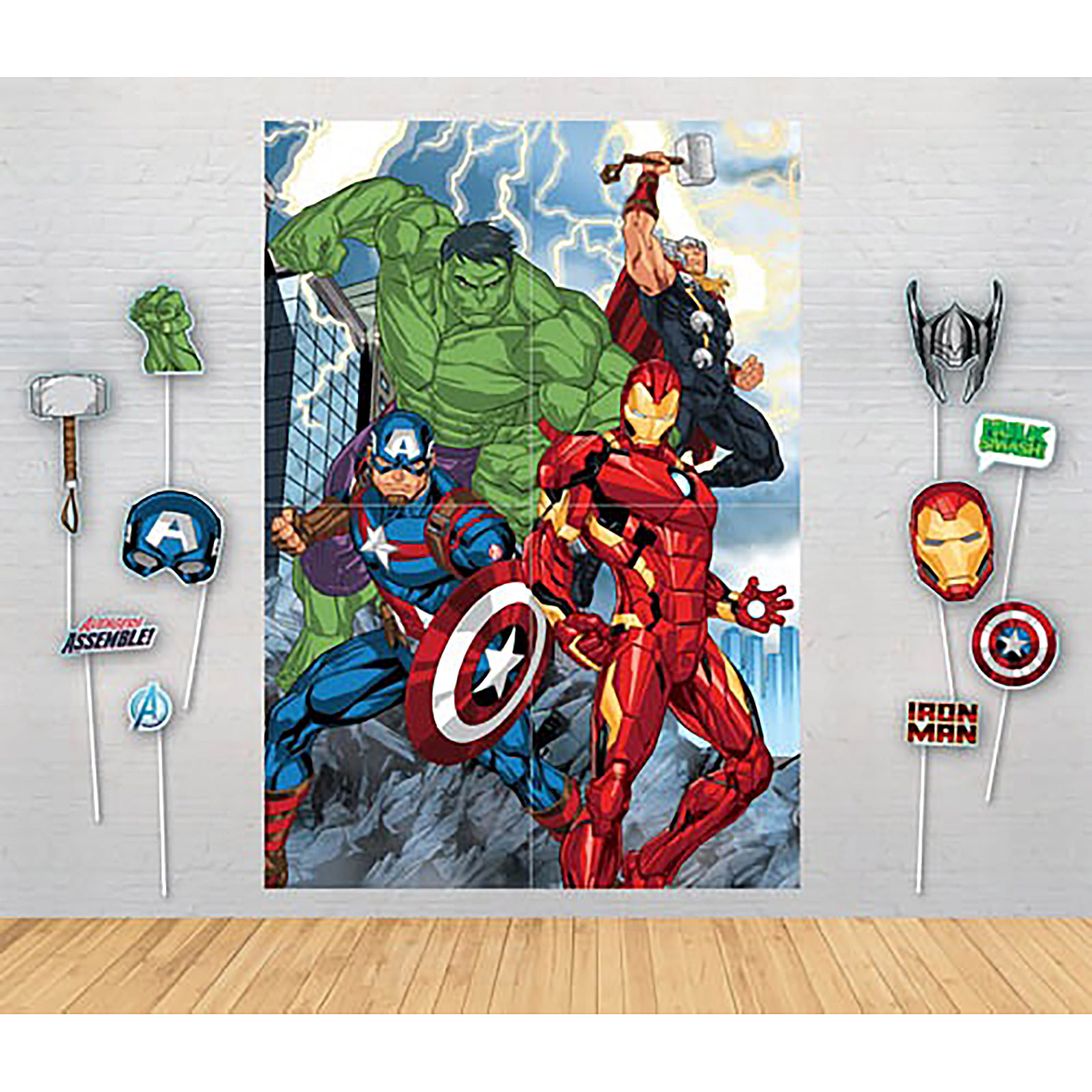 Marvel Avengers Scene Setter With Photo Props 