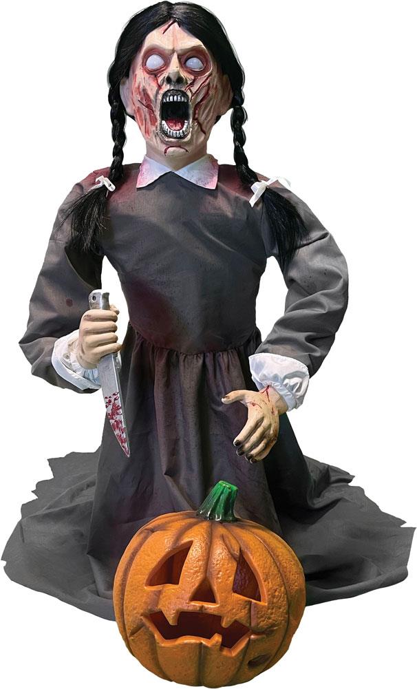 Lunging Pumpkin Carver Animated Halloween Prop