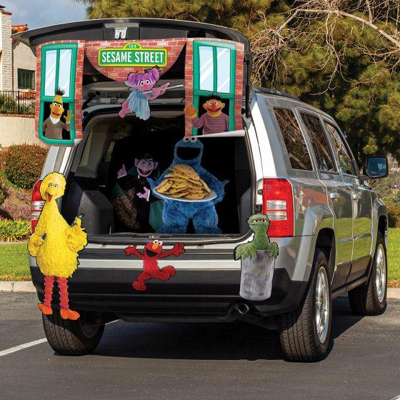 Sesame Street Treat Your Trunk Car Costume Halloween Kit