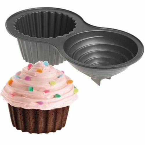 Wilton Dimensions Giant Cupcake Cake Tin