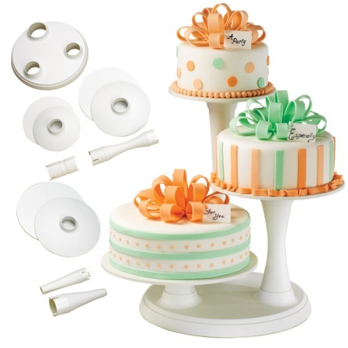 Wilton 3 Tier Pillar Cake Stand