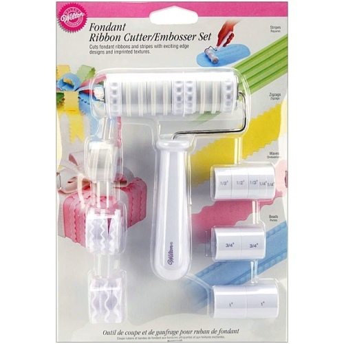 Wilton Fondant Ribbon Cutter/Embosser Set